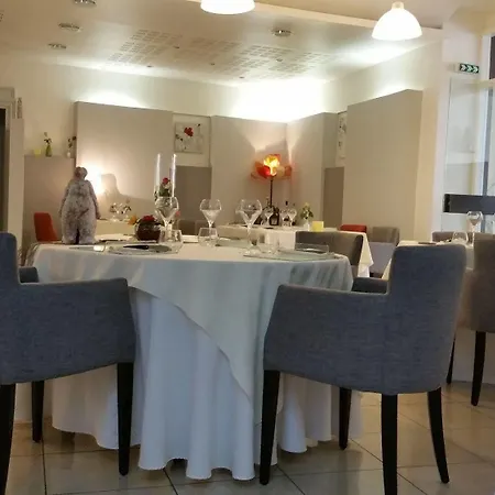 Hotel Les Chambres De L'ady *