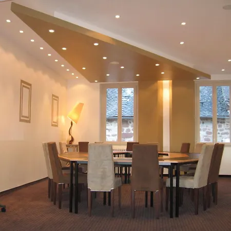 L\u2019auberge De L\u2019ady *