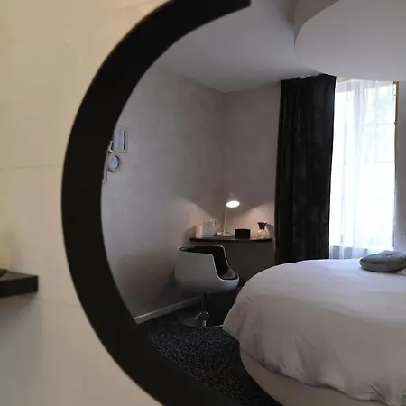 Les Chambres De L'ady Hotel Valady